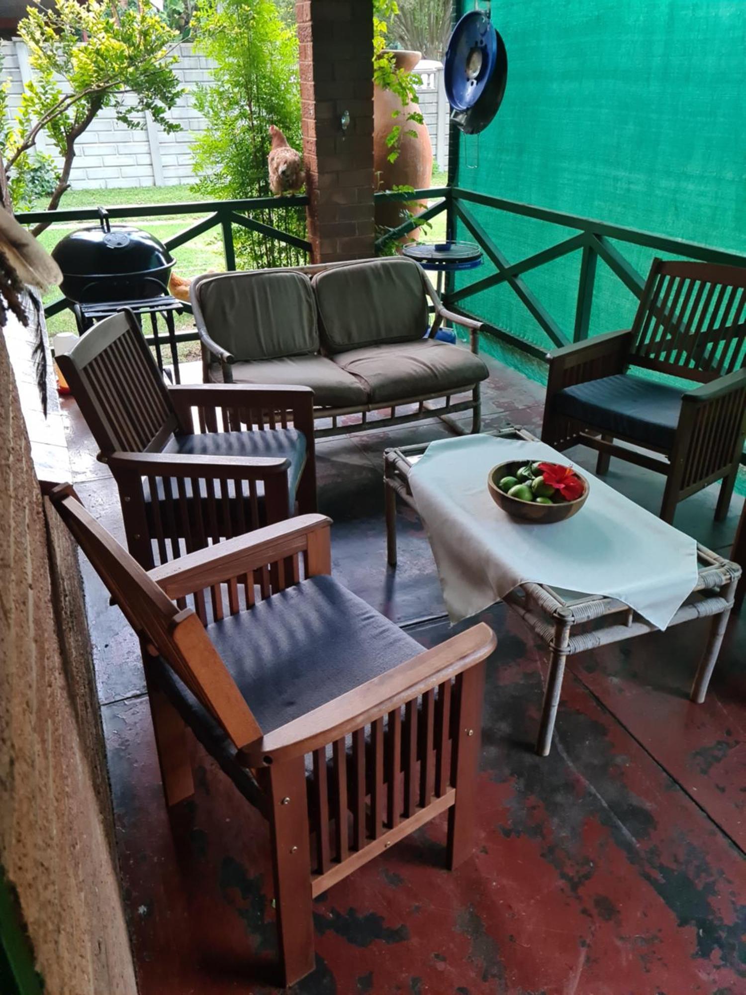 ホテル The Old Cabin カリナン エクステリア 写真